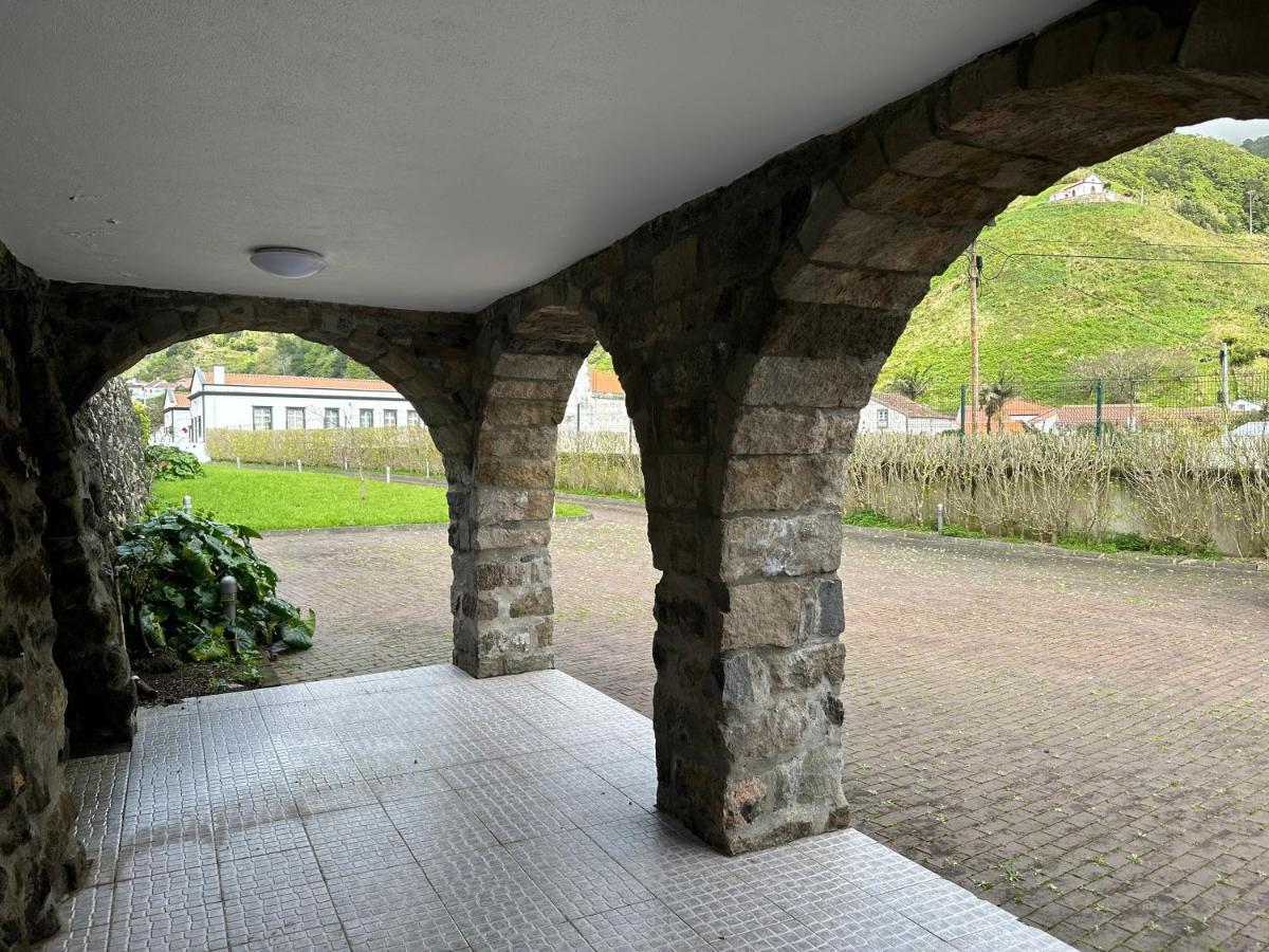 Вилла Casa Do Moinho Faial da Terra Экстерьер фото